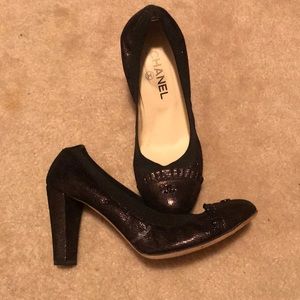Chanel scrunch heels